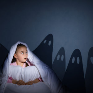 Pět rad, jak dítě zbavit strachu ze tmy